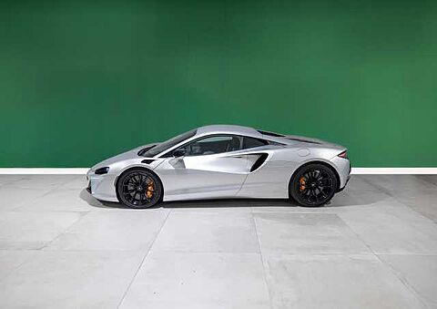 mclaren-vehicle-image