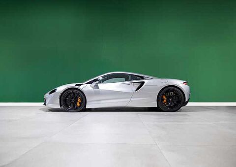 mclaren-vehicle-image