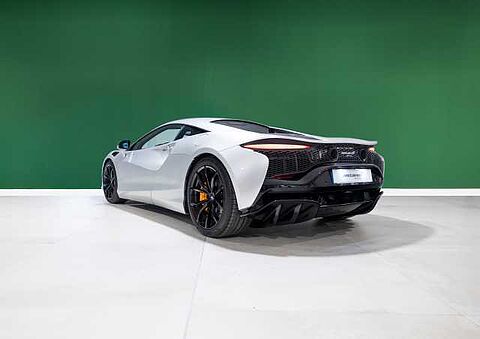 mclaren-vehicle-image