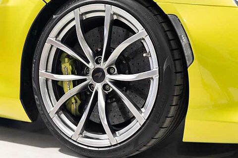 mclaren-vehicle-image