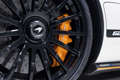 mclaren-vehicle-image