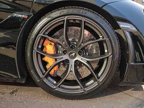 mclaren-vehicle-image