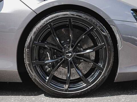 mclaren-vehicle-image