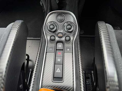 mclaren-vehicle-image