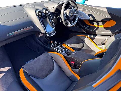 mclaren-vehicle-image