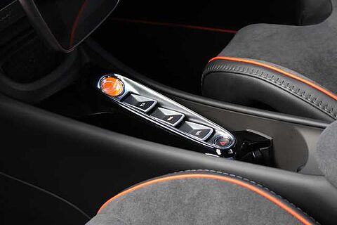 mclaren-vehicle-image