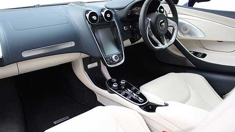 mclaren-vehicle-image