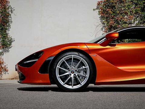 mclaren-vehicle-image