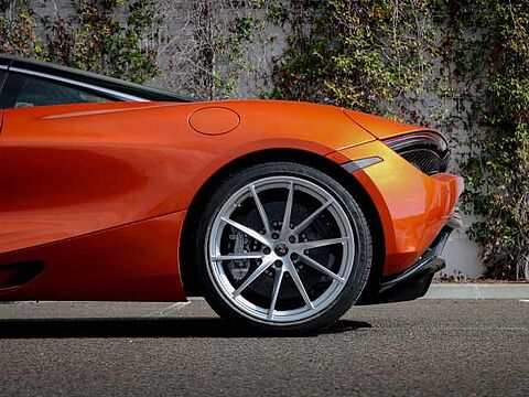 mclaren-vehicle-image