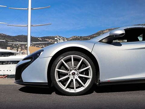 mclaren-vehicle-image