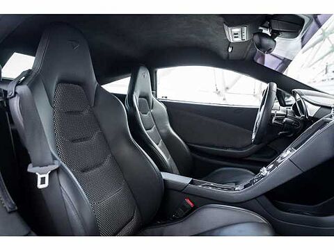 mclaren-vehicle-image
