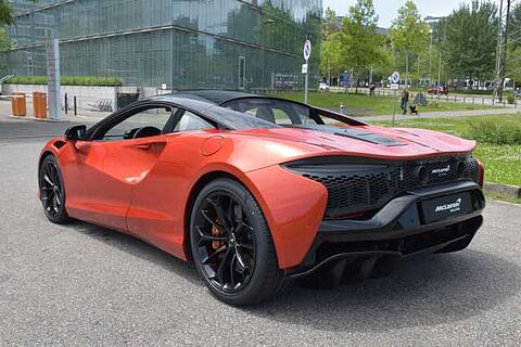 mclaren-vehicle-image