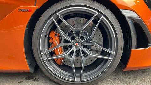 mclaren-vehicle-image