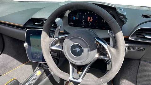 mclaren-vehicle-image