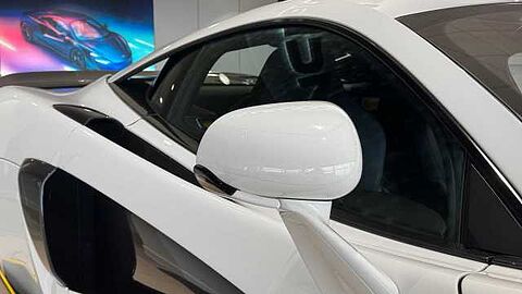 mclaren-vehicle-image