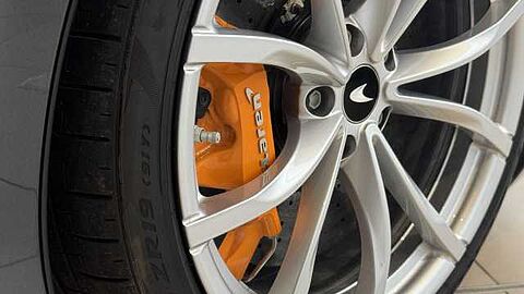 mclaren-vehicle-image