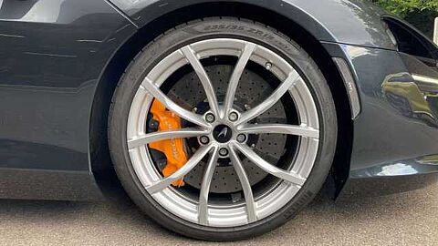 mclaren-vehicle-image
