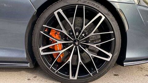 mclaren-vehicle-image