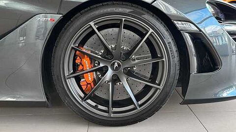 mclaren-vehicle-image