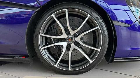 mclaren-vehicle-image