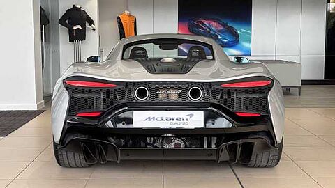 mclaren-vehicle-image
