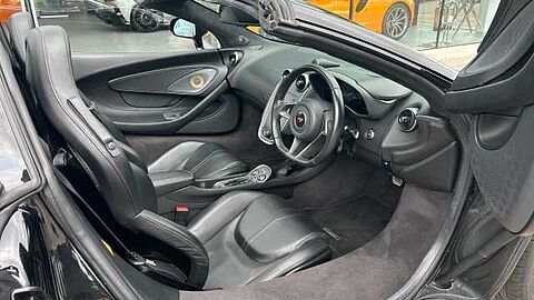 mclaren-vehicle-image