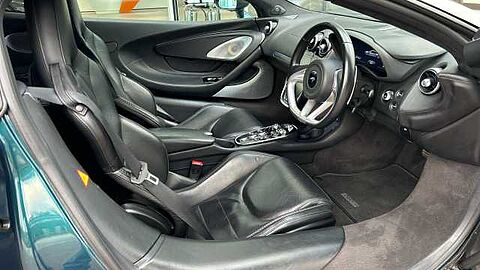 mclaren-vehicle-image