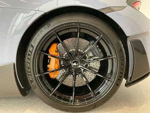 mclaren-vehicle-image