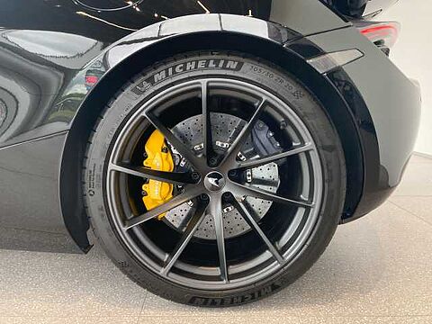 mclaren-vehicle-image