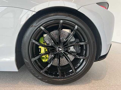 mclaren-vehicle-image