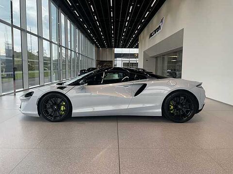 mclaren-vehicle-image