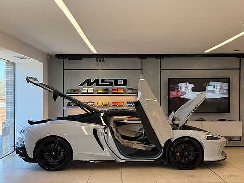 mclaren-vehicle-image
