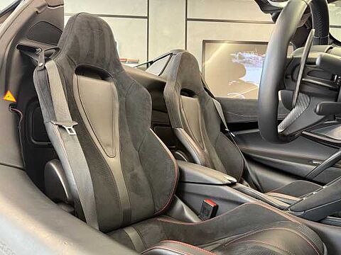 mclaren-vehicle-image