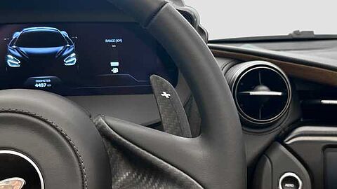 mclaren-vehicle-image