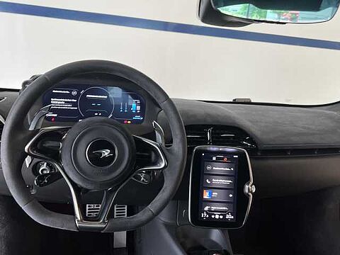mclaren-vehicle-image