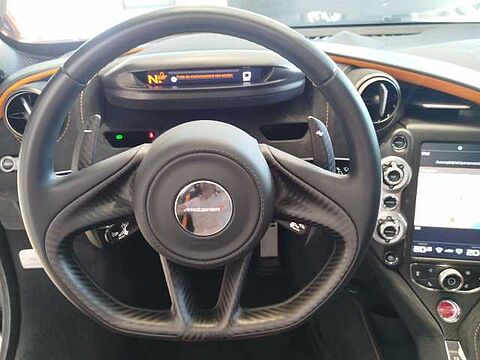mclaren-vehicle-image